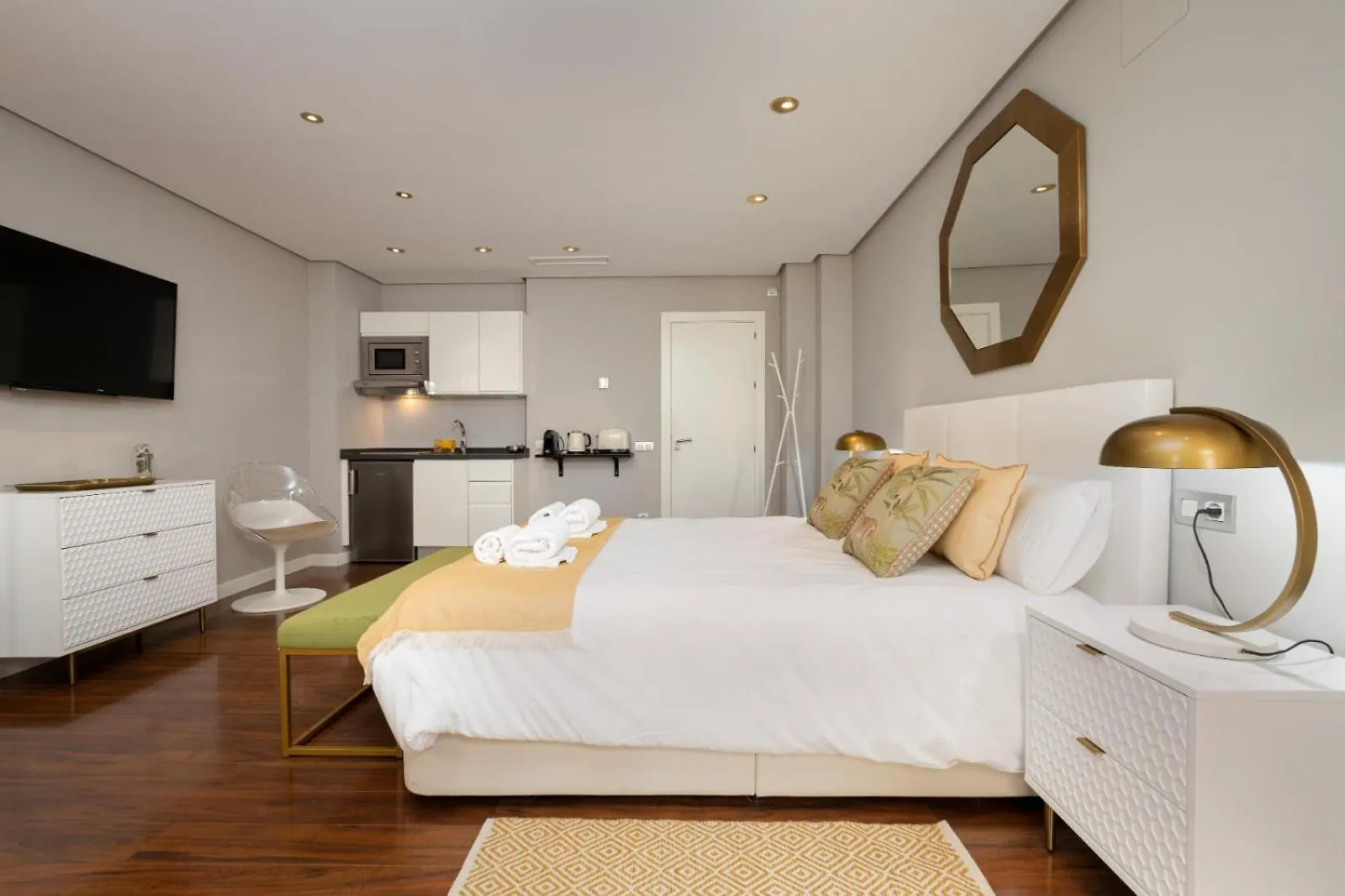Apartment Cathedral Suites II -Plaza Del Obispo Malaga